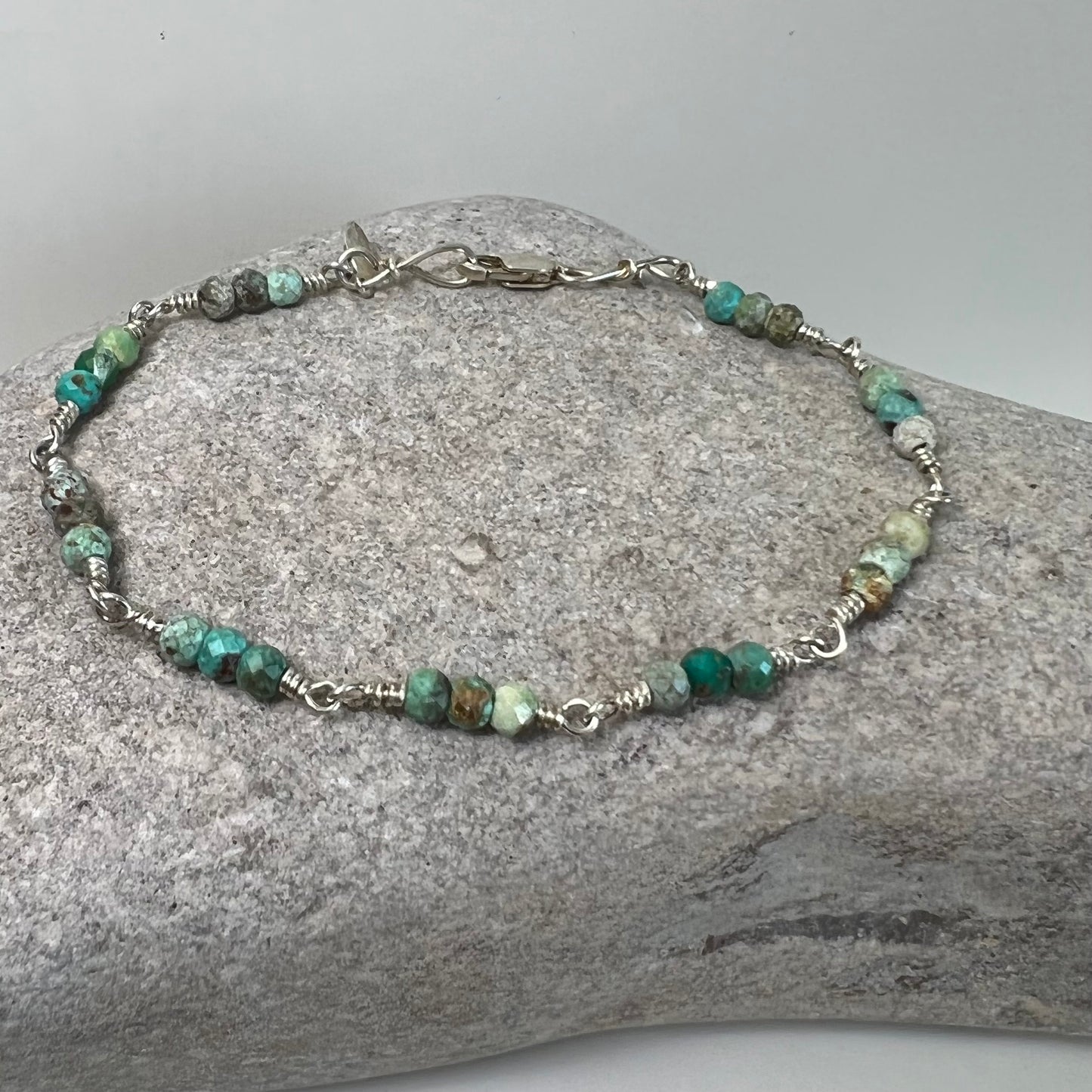 tiny tri turquoise bracelet