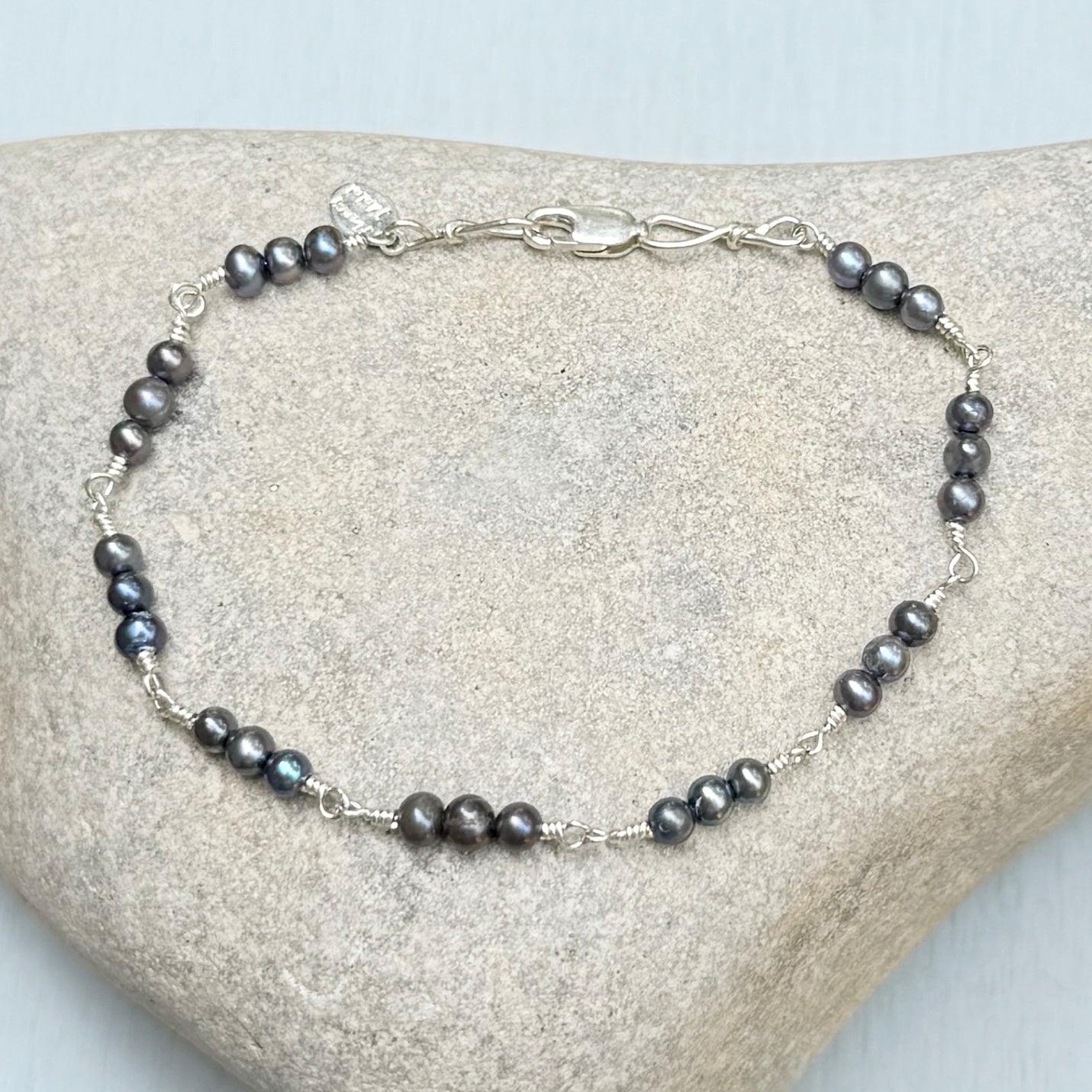 black pearl trio bracelet