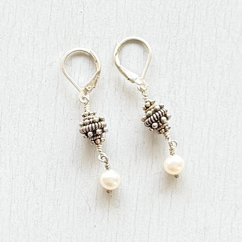 nyc pearl earrings