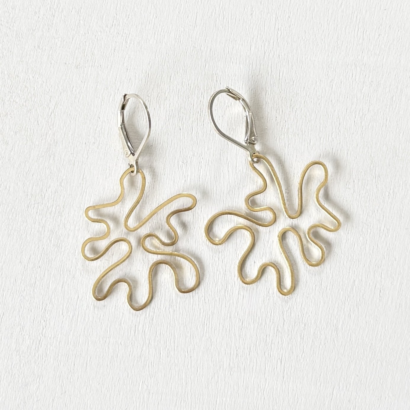 nemer shape earrings