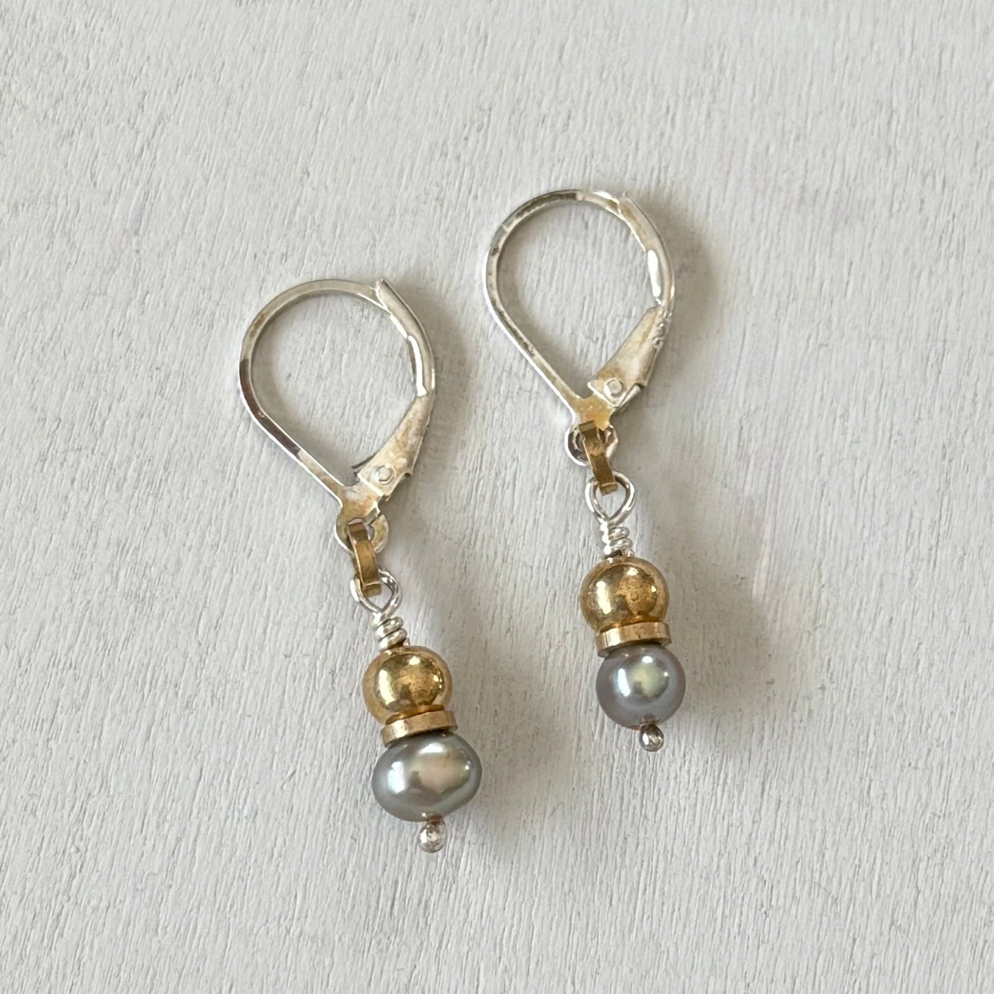 green pearl connection earrings