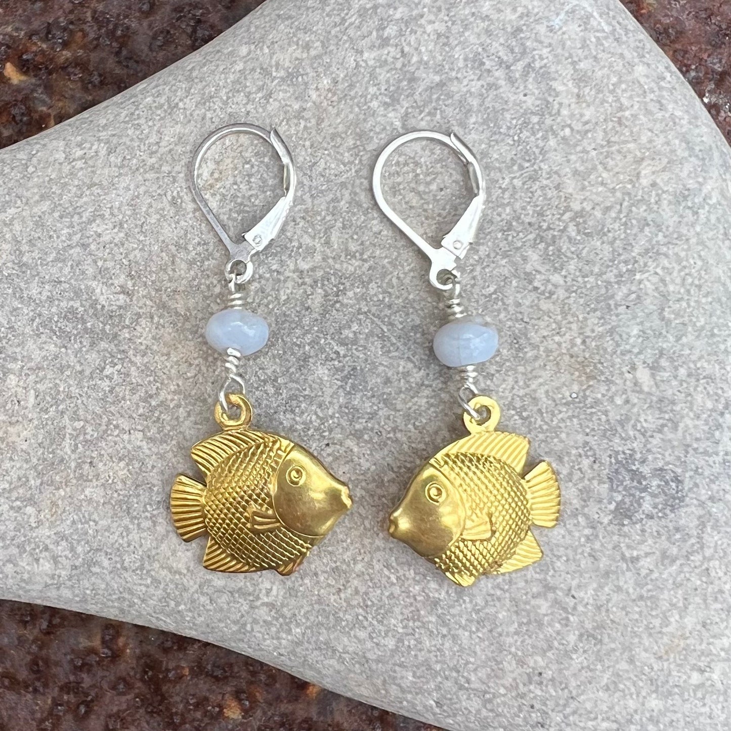 kissing fish earrings