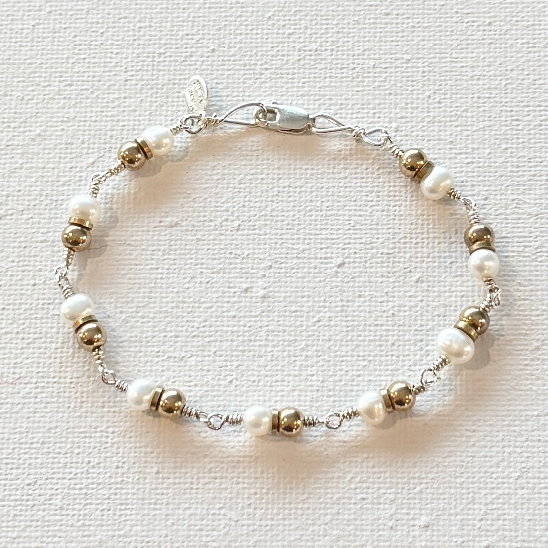 pearl classic connections ellen bracelet