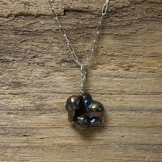 baroque pear triangle pendant