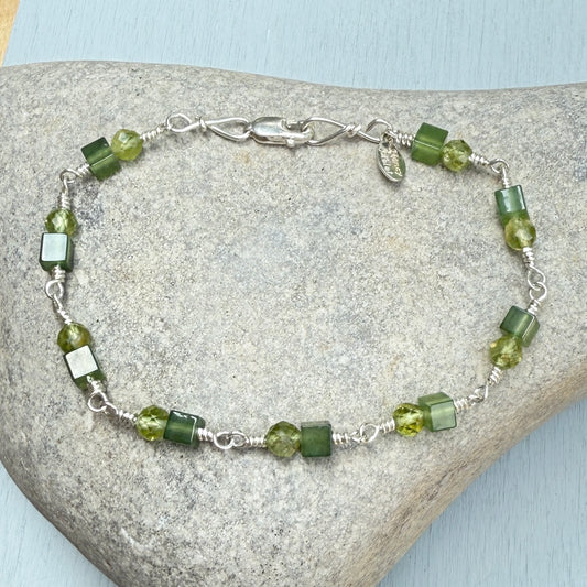 leaf green bracelet
