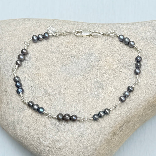 black pearl trio bracelet