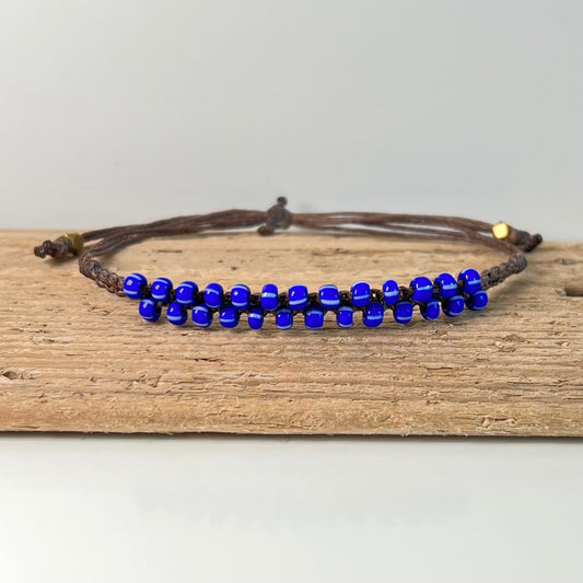 white stripes bracelet