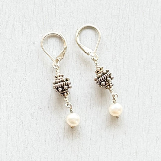 nyc pearl earrings